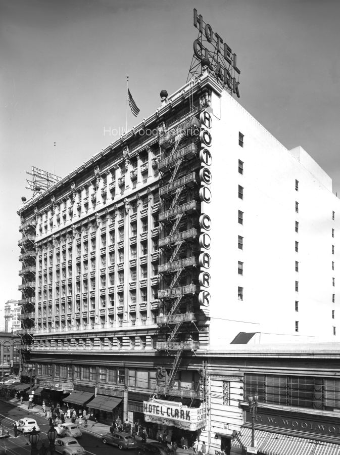Hotel Clark 1946 4th and Hill St.jpg